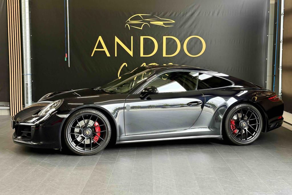 Porsche 911 Carrera 4 GTS - zdjęcie 2