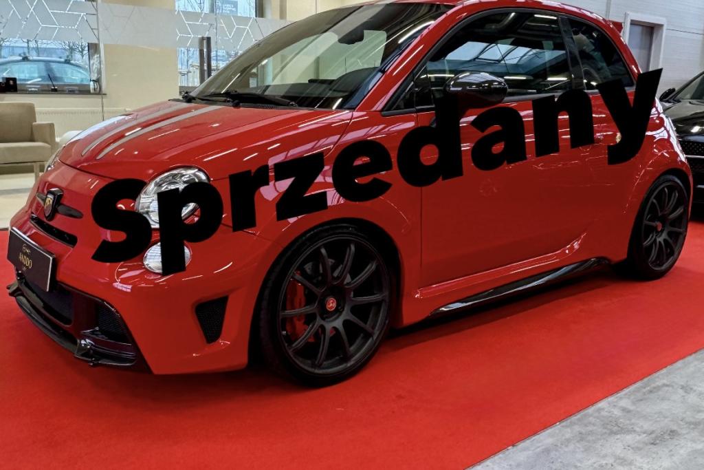 Abarth 695 Tributo Ferrari - zdjęcie 1