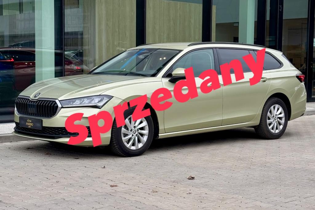 Skoda Superb Combi 2.0 TDI DGS Essence - zdjęcie 1