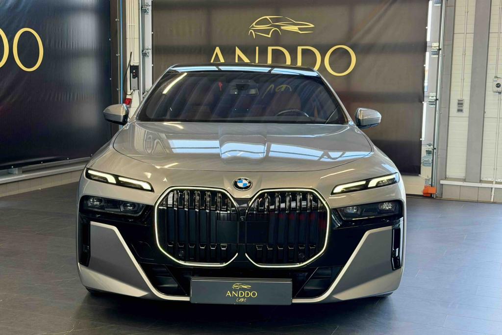 BMW 740d Xdrive MHEV M Sport - zdjęcie 5
