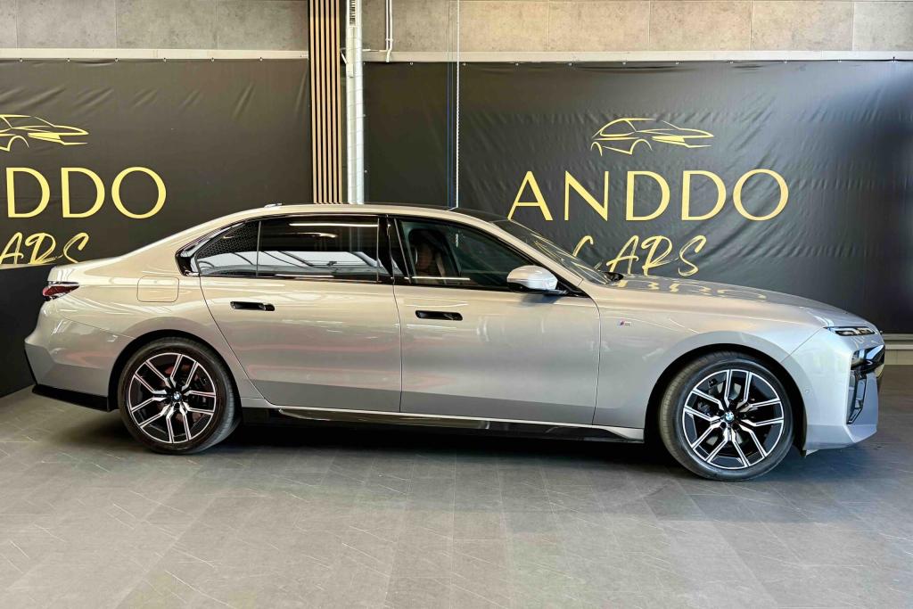BMW 740d Xdrive MHEV M Sport - zdjęcie 6